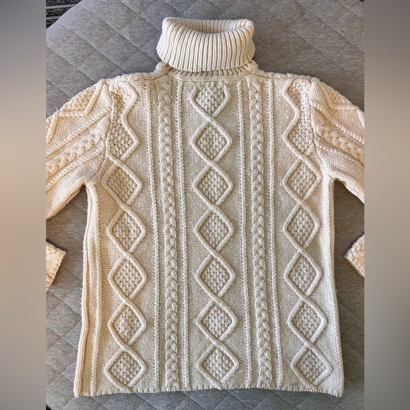 EDDIE BAUER Med Cream Wool Cable Knit Diamond Fisherman Turtleneck Sweater - Picture 6 of 6